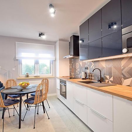 E-Apartament Nad Morzem Apartamentuj Mielno  Exteriör bild