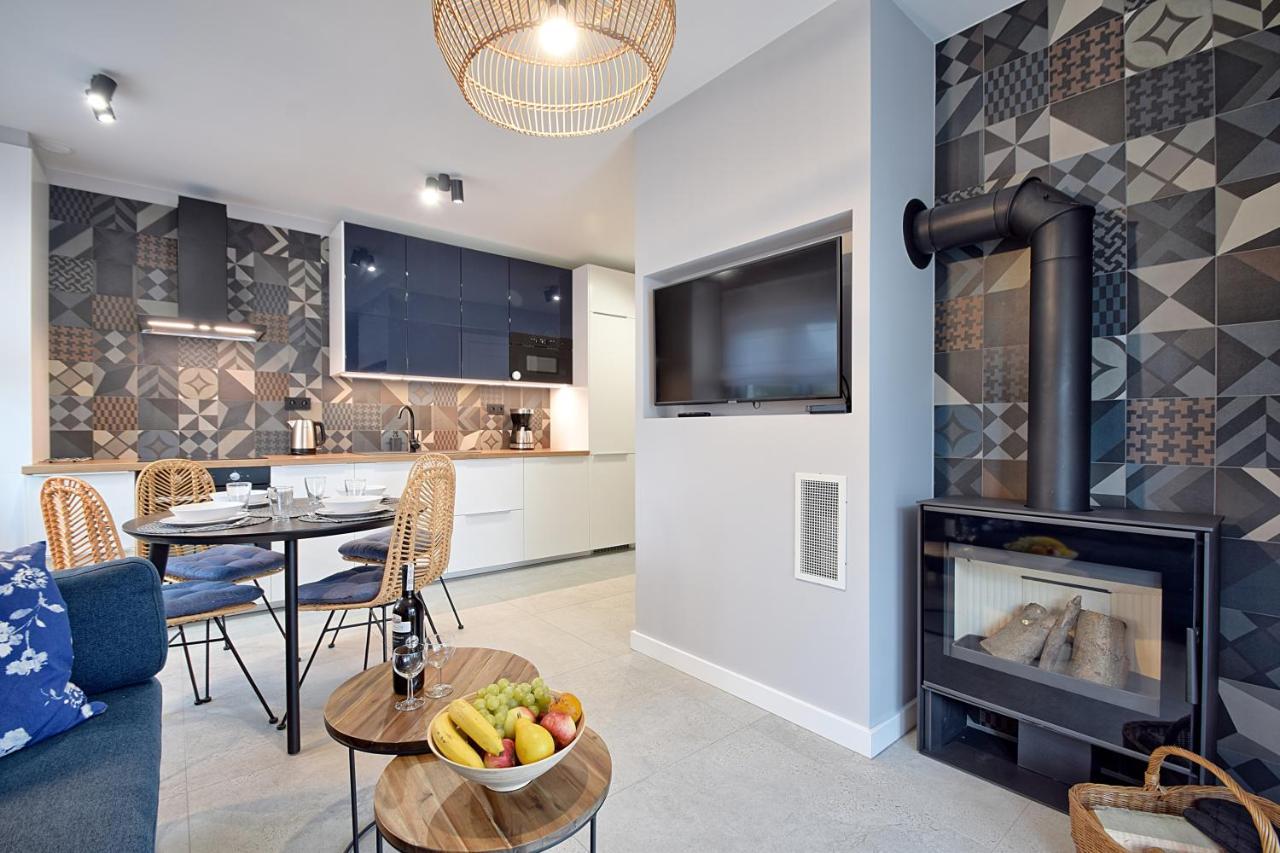 E-Apartament Nad Morzem Apartamentuj Mielno  Exteriör bild