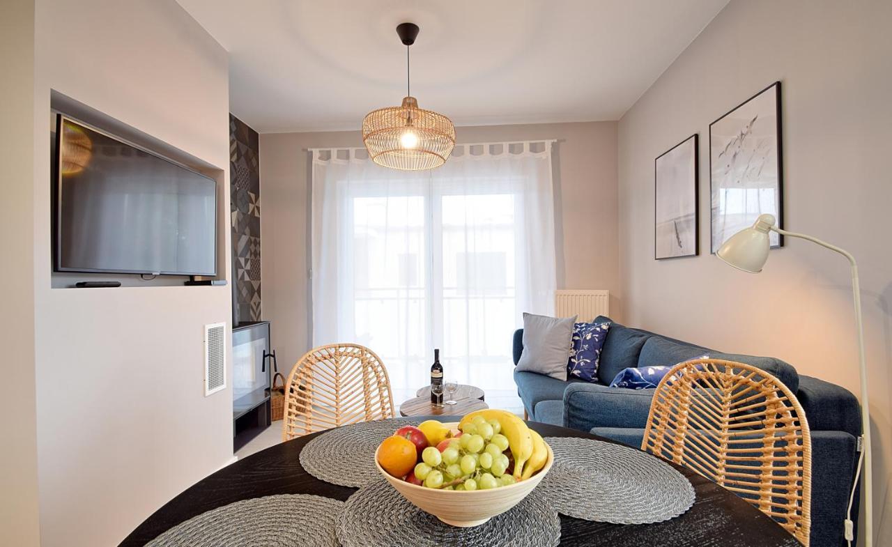 E-Apartament Nad Morzem Apartamentuj Mielno  Exteriör bild