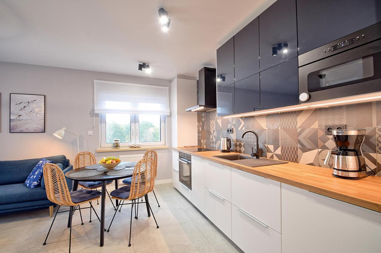 E-Apartament Nad Morzem Apartamentuj Mielno  Exteriör bild