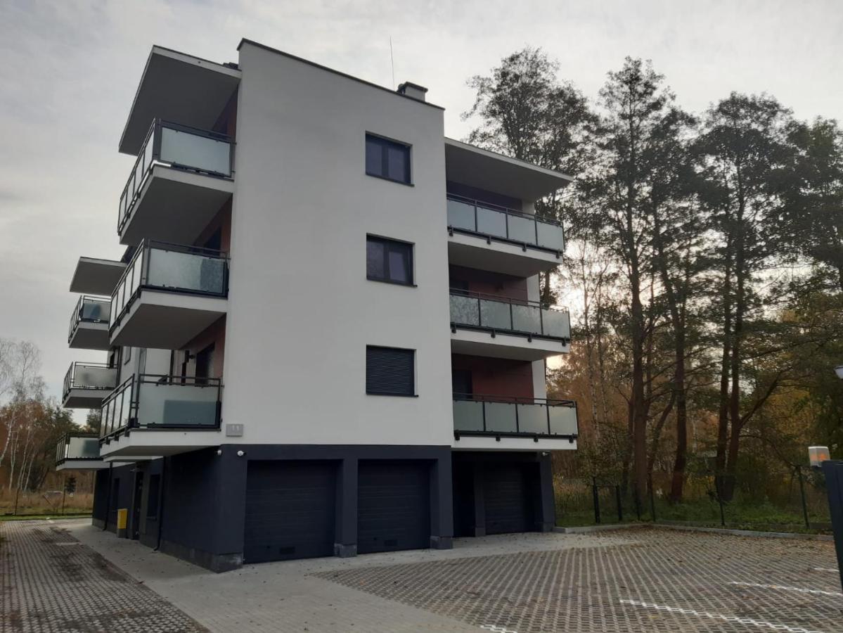 E-Apartament Nad Morzem Apartamentuj Mielno  Exteriör bild